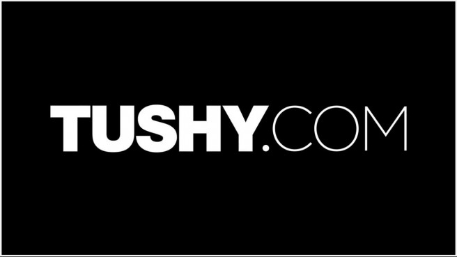 Трахнул в жопу блядовитую дочку