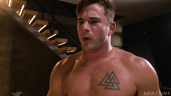 Способ удовлетворить похотливую блондиночку